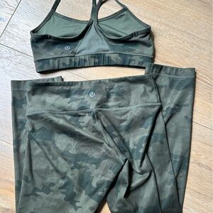Lululemon bra and cropped leggings set